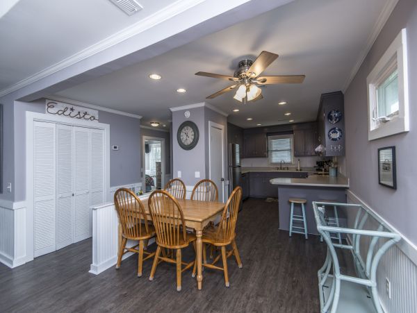 Folly Beach Home 1019444