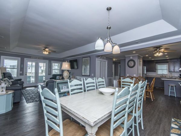 Folly Beach Home 1019444