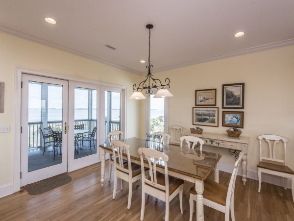 Folly Beach Home 1019448