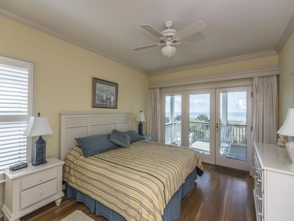 Folly Beach Home 1019448