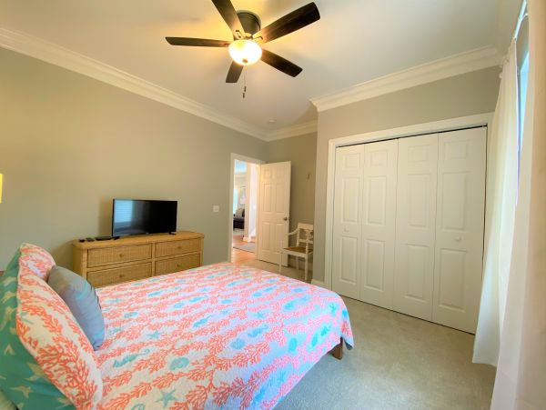 Folly Beach Home 1019450