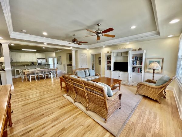 Folly Beach Home 1019451