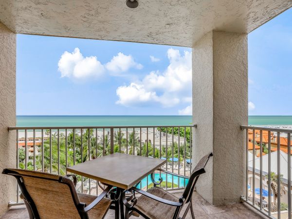 Gulf Views Marco Island Vacation Condo One Bedroom Sleeps 4