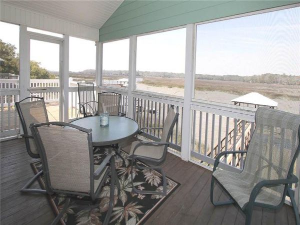 Folly Beach Home 1019459