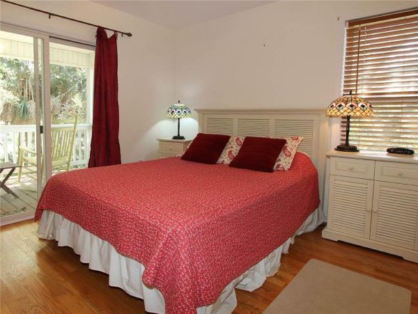Folly Beach Home 1019459
