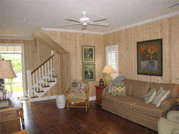 Folly Beach Home 1019461