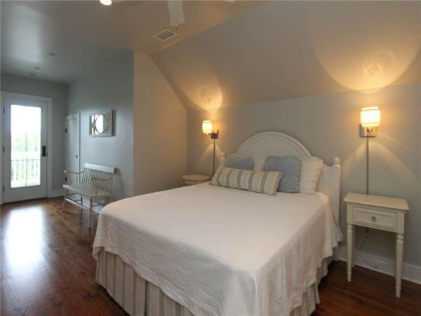 Folly Beach Home 1019461