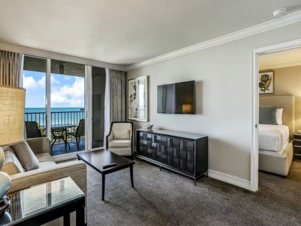 Gulf Front One Bedroom Vacation Rental in Marco Island