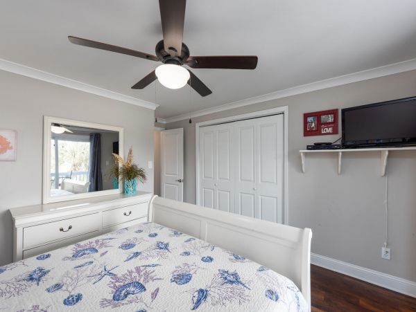 Folly Beach Condo 1019466