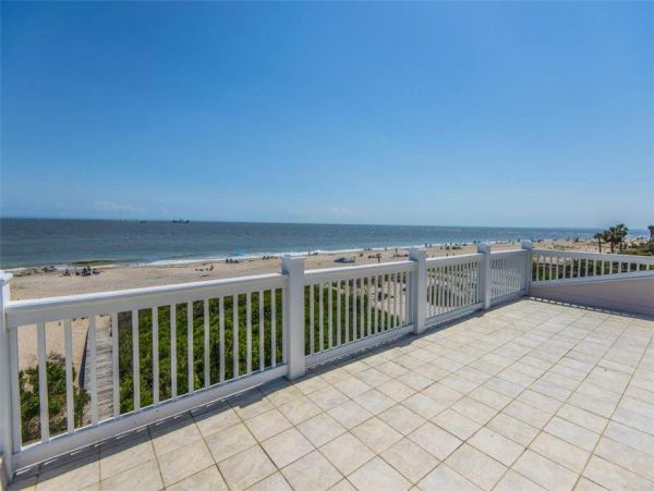 Folly Beach Home 1019467