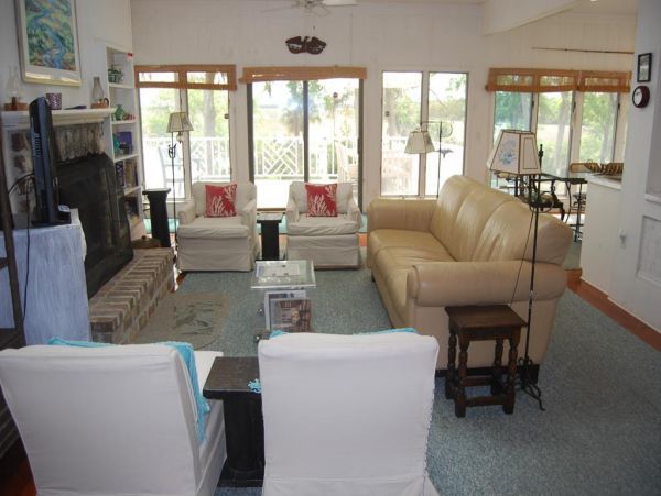 Folly Beach Home 1019468