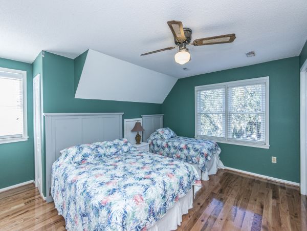Folly Beach Home 1019469