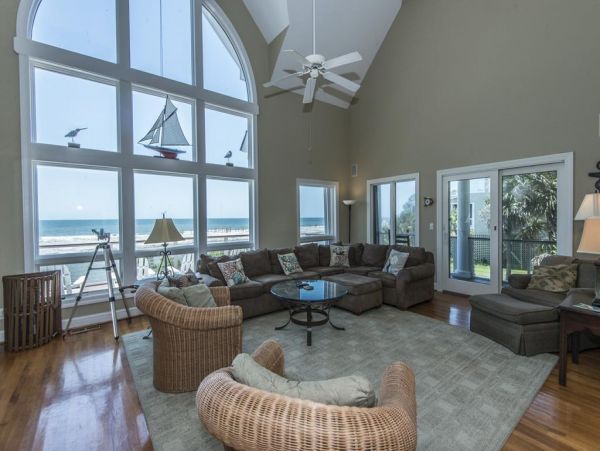 Folly Beach Home 1019472