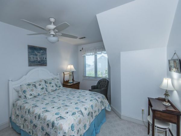 Folly Beach Home 1019472