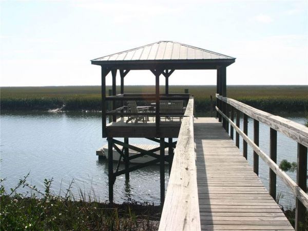 Folly Beach Home 1019473