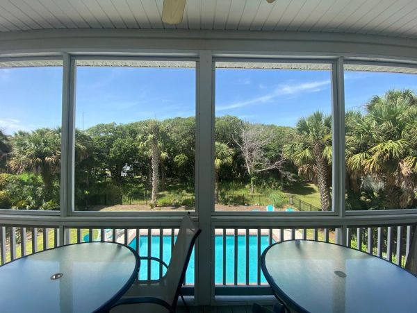 Folly Beach Home 1019474