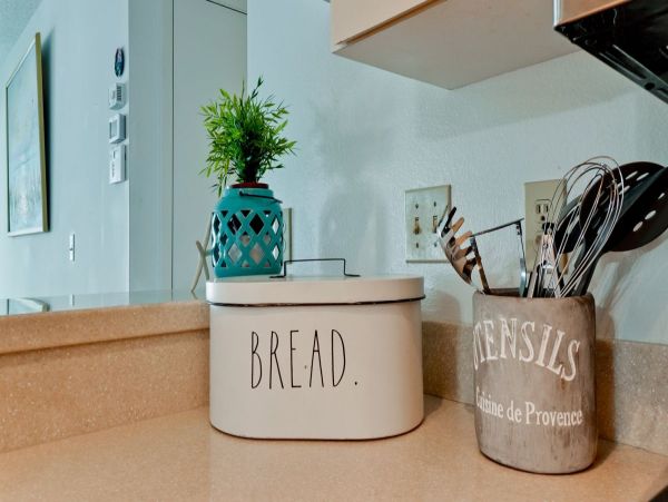 Discover Your Ideal Getaway at Our Cozy Bradenton Home