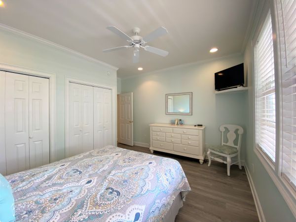 Folly Beach Home 1019483