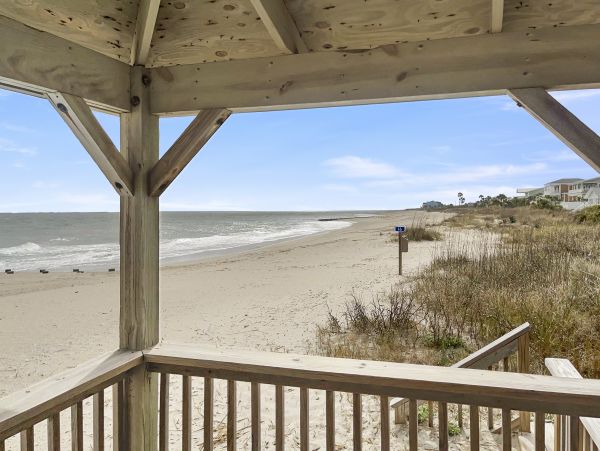 Folly Beach Home 1019487