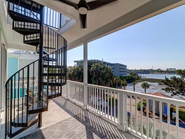 Folly Beach Home 1019492