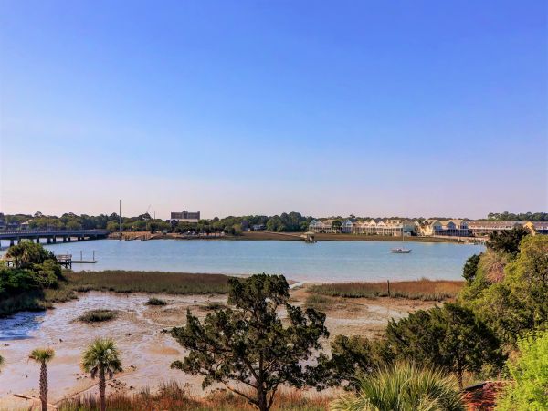 Folly Beach Home 1019492