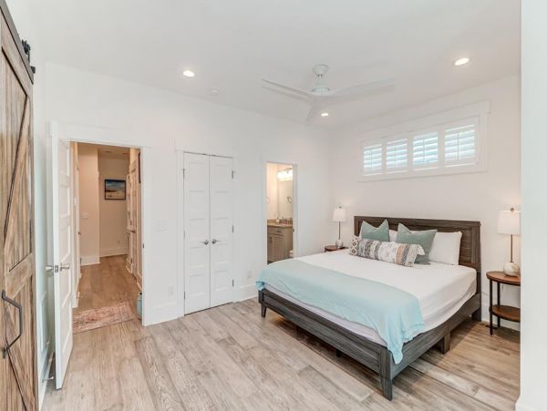 Folly Beach Home 1019492