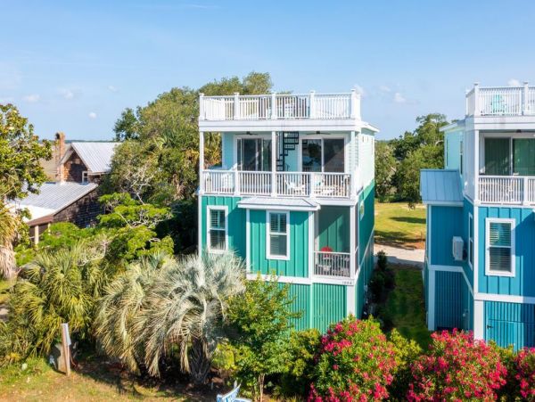 Folly Beach Home 1019492