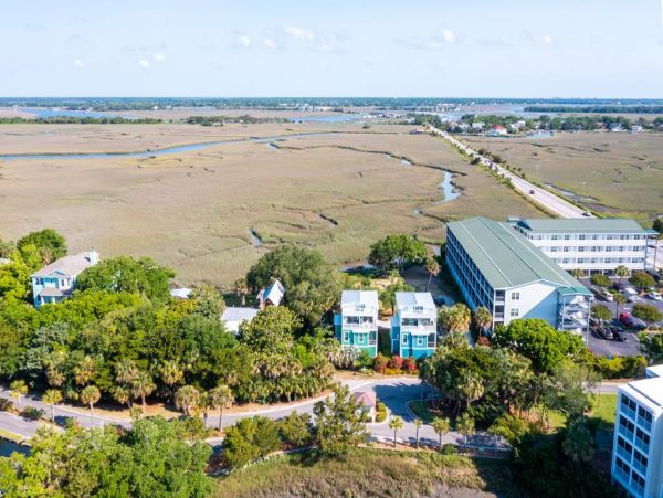 Folly Beach Home 1019492