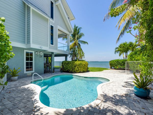 Bay Views Sanibel Vacation Home Three Bedroom