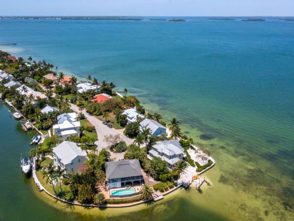 Bay Views Sanibel Vacation Home Three Bedroom