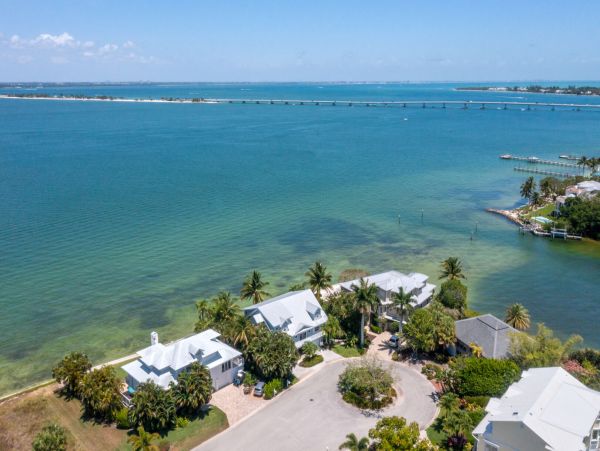 Bay Views Sanibel Vacation Home Three Bedroom