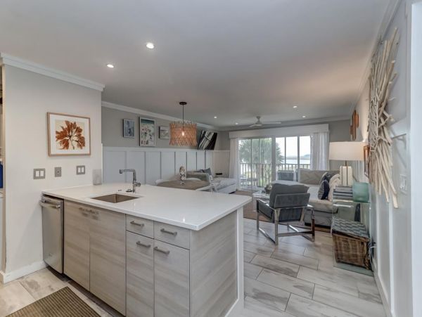Folly Beach Condo 1019494