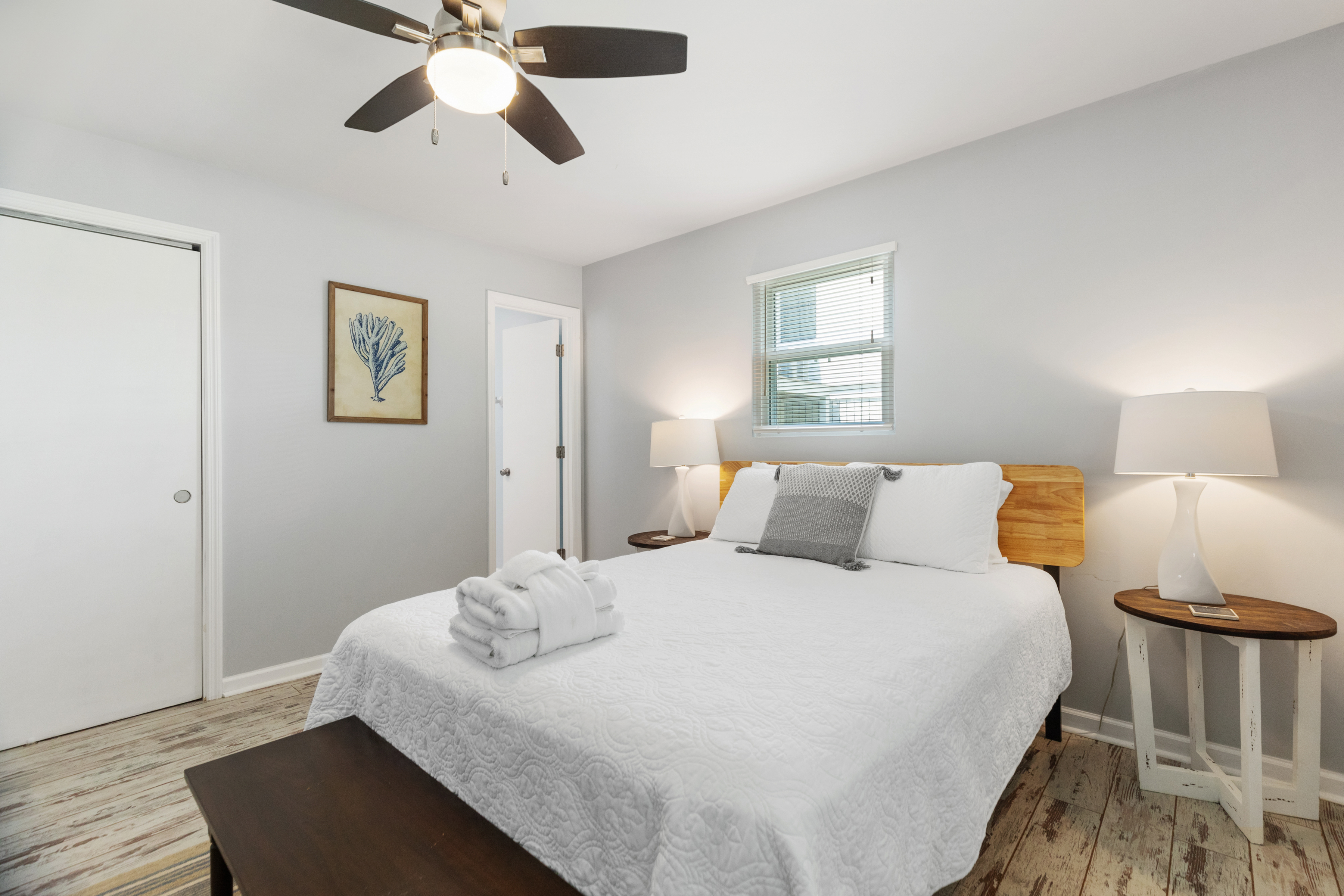 Folly Beach Home 1019495
