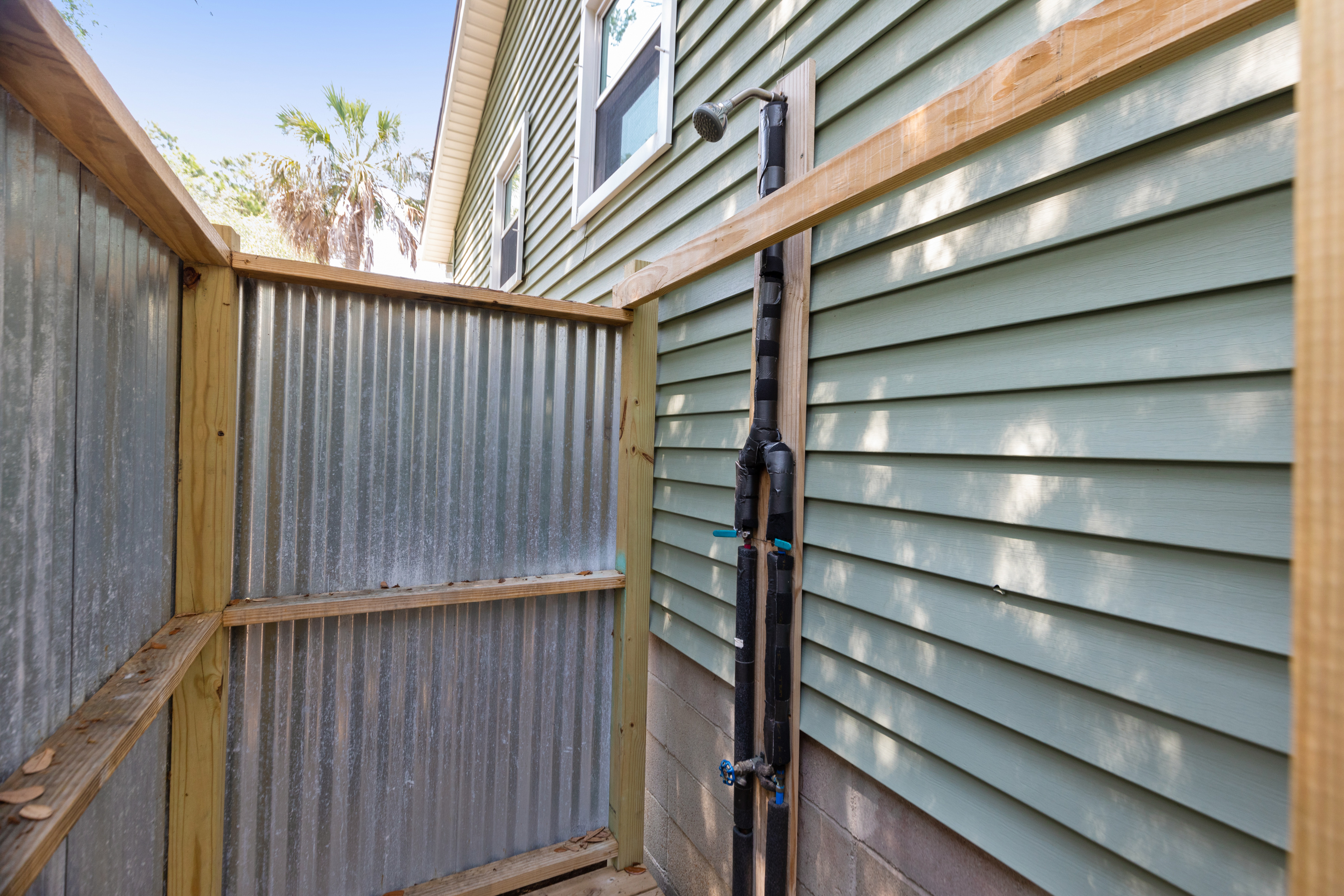 Folly Beach Home 1019495