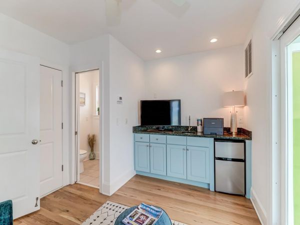 Folly Beach Home 1019503