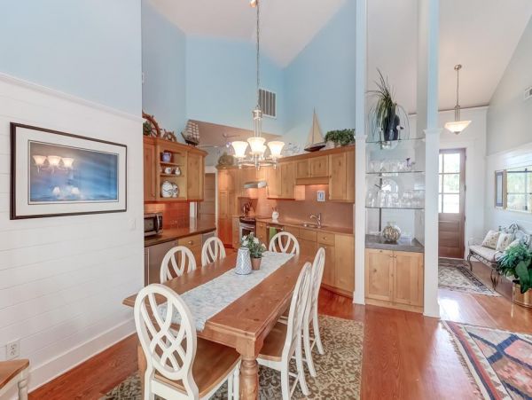 Folly Beach Home 1019504