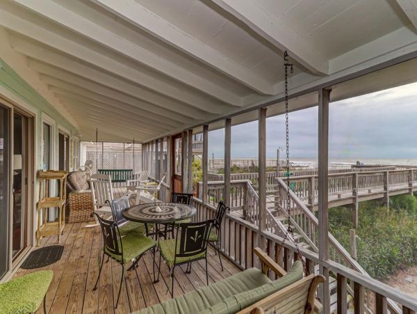 Folly Beach Home 1019508