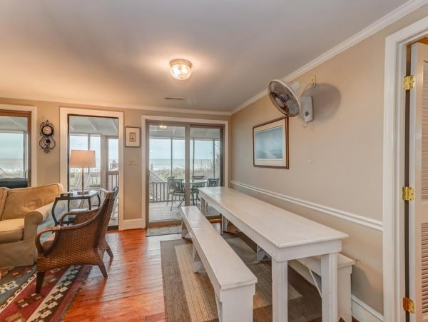 Folly Beach Home 1019508