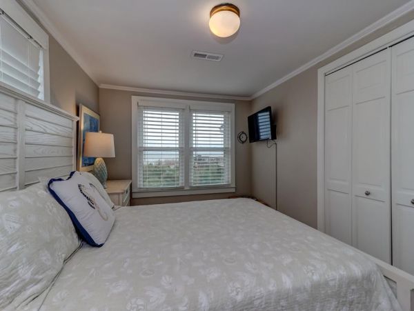 Folly Beach Home 1019508