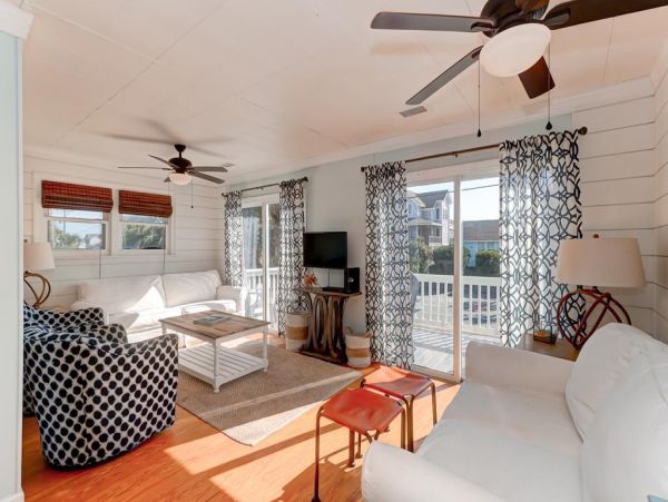 Folly Beach Home 1019509