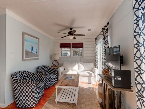 Folly Beach Home 1019509