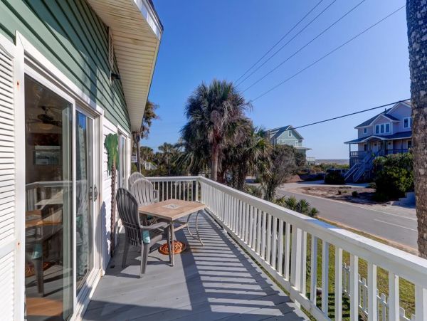 Folly Beach Home 1019509