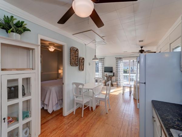 Folly Beach Home 1019509