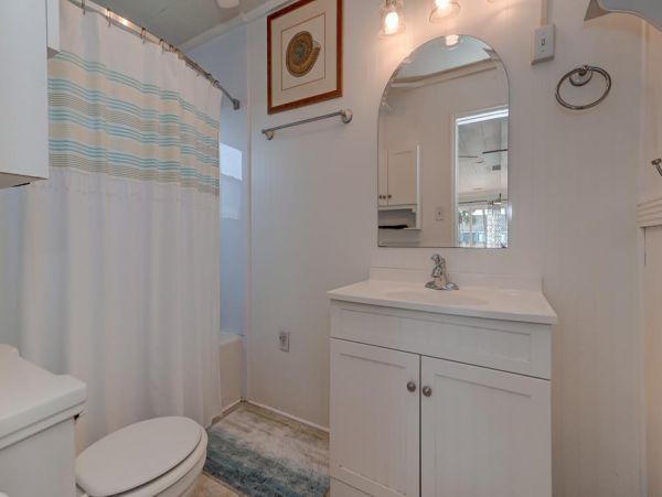 Folly Beach Home 1019509