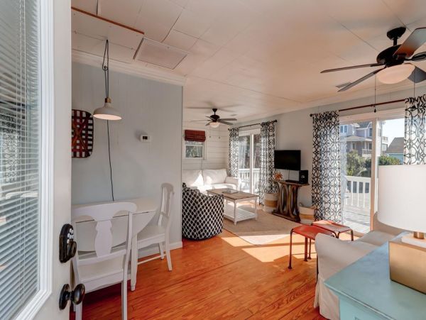 Folly Beach Home 1019509