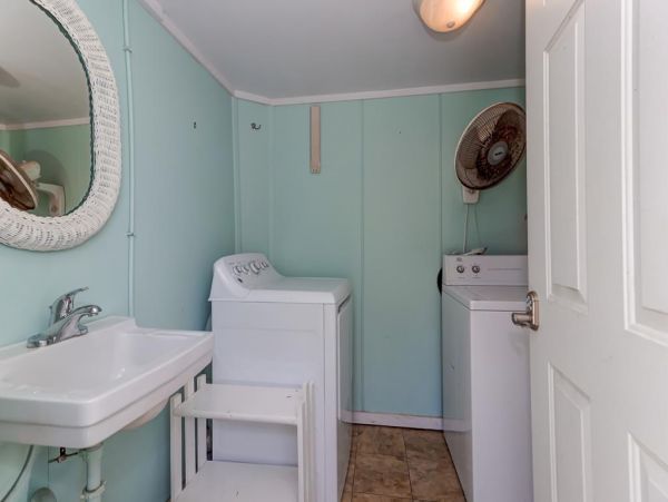 Folly Beach Home 1019509