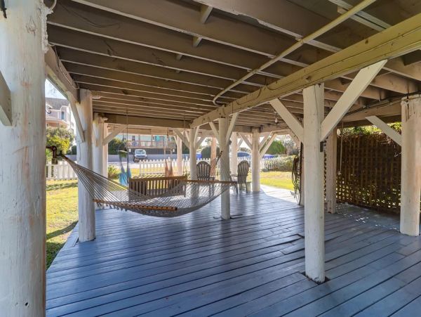 Folly Beach Home 1019509