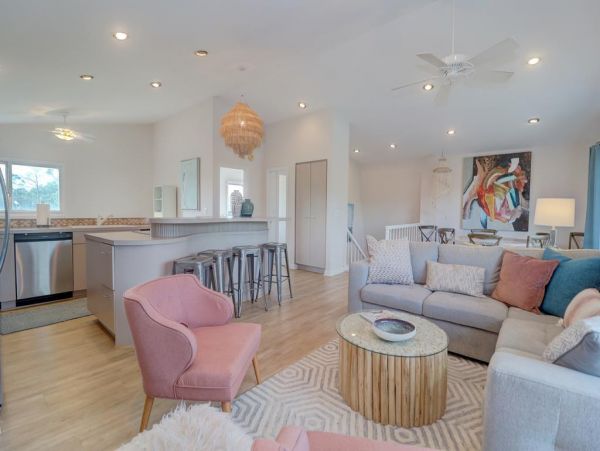 Folly Beach Home 1019511