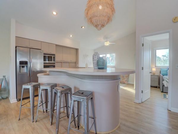 Folly Beach Home 1019511