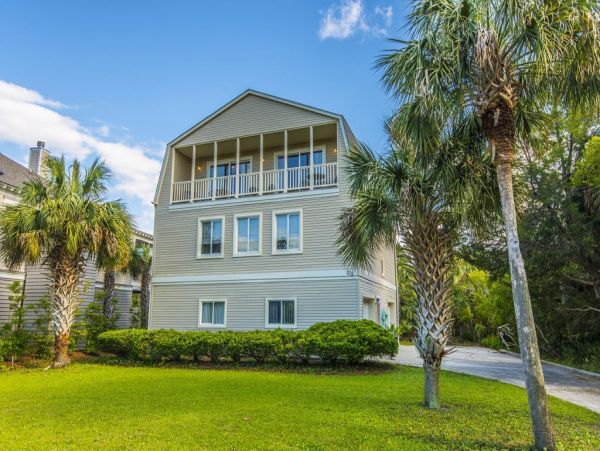 Folly Beach Home 1019511
